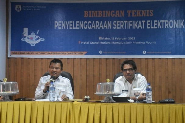 Kepala Dinas Kominfopers Sulbar Buka Bimtek penyelenggaraan Sertifikat Elektronik
